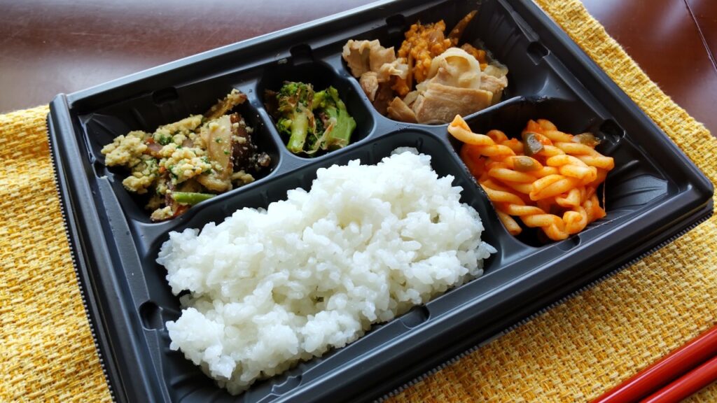 ワタミの宅食・まごころ小箱「豚肉の柳川風」