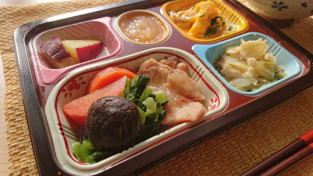 食宅便・おまかせコース「治部煮」のお弁当