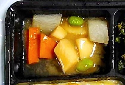イカと野菜の煮物の拡大画像