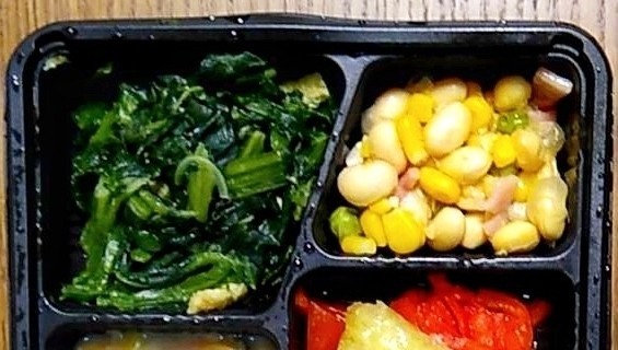 ほうれん草のおひたしと大豆サラダの画像