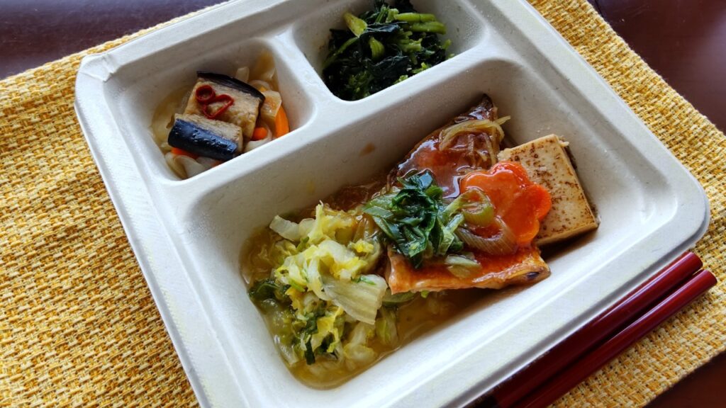 三ツ星ファーム「ほっこり味わい 赤魚と豆腐の寄せ煮」の画像